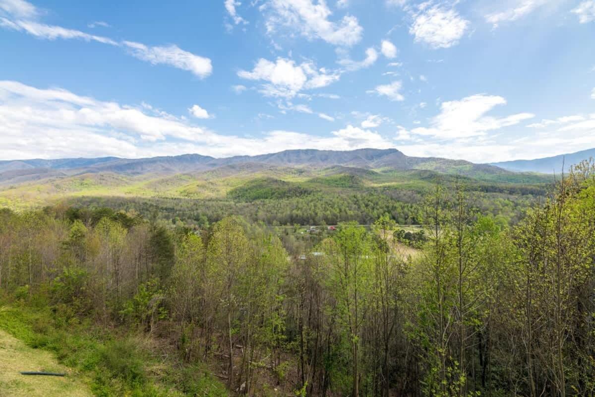 Modern Mountain Escape Villa Gatlinburg Exteriör bild